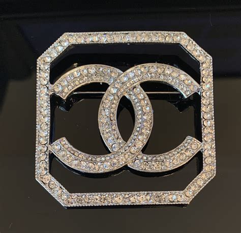 chanel diamond brooch